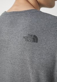 The North Face EASY TEE - Camiseta estampada - medium grey heather