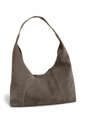 Sac à bandoulière en daim gris foncé avec une sangle large unique et une forme rectangulaire légèrement tombante sur fond blanc.