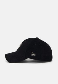 New Era FEMALE 9FORTY® - Sapka - black