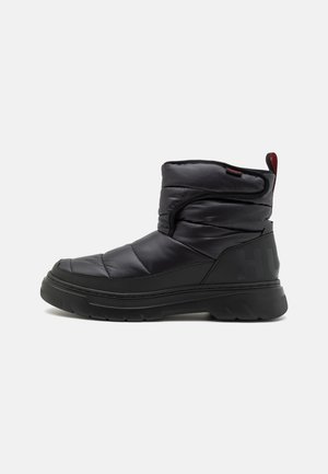 Stiefelette - black