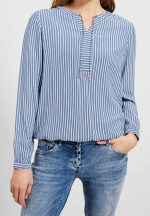 Blouse - light blue
