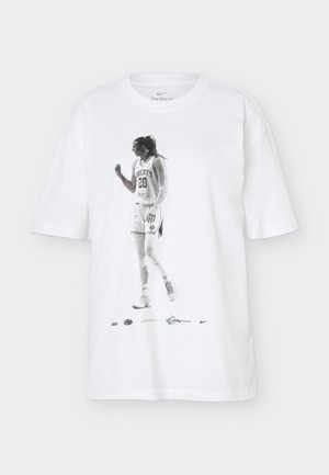 Nike Performance, SI TEE BBALL SABRINA - Αθλητικό μπλουζάκι - white