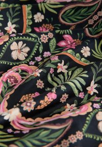 Next Maudymosi kostiumėlis - black pink paisley