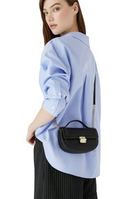 Furla CLUB 2 MINI  L - Taška s příčným popruhem - nero