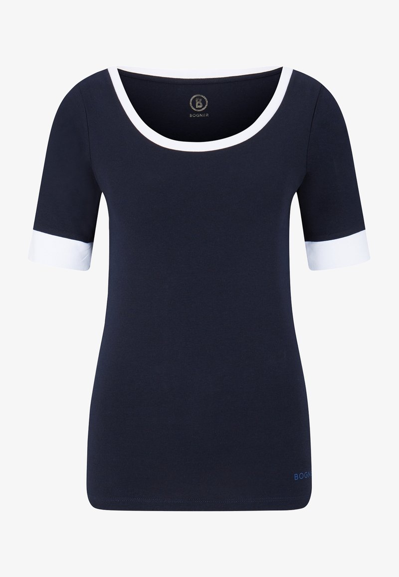 Chemise bleu marine à manches courtes avec bordure blanche au niveau du col et des extrémités des manches, coupe ajustée et petit logo "BOGNER" près de l'ourlet.