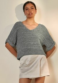 Next SHORT SLEEVE STITCH  - Majica kratkih rukava s printom - grey