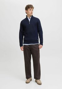 Jack & Jones Vesta - sky captain