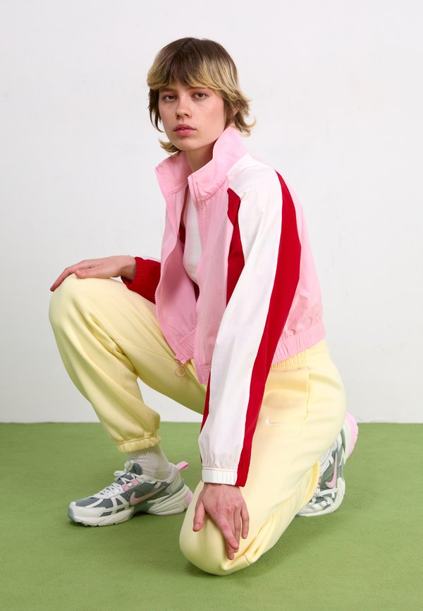 PANT - Tracksuit bottoms - alabaster4