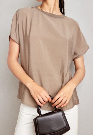 Blouse - cognac