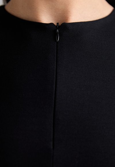 Emporio Armani DRESS - Džersio suknelė - black