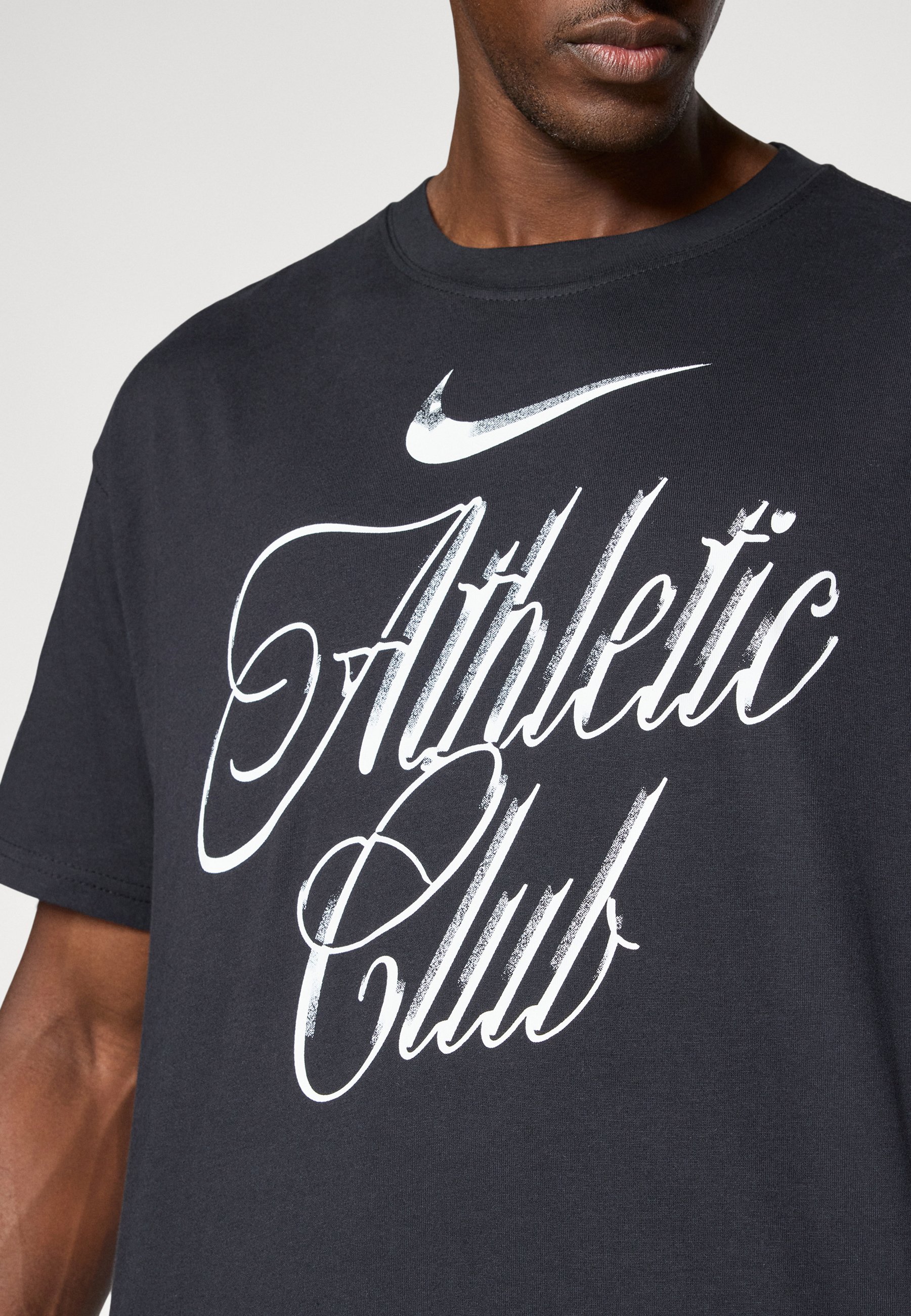 nike athlete shirt schwarz