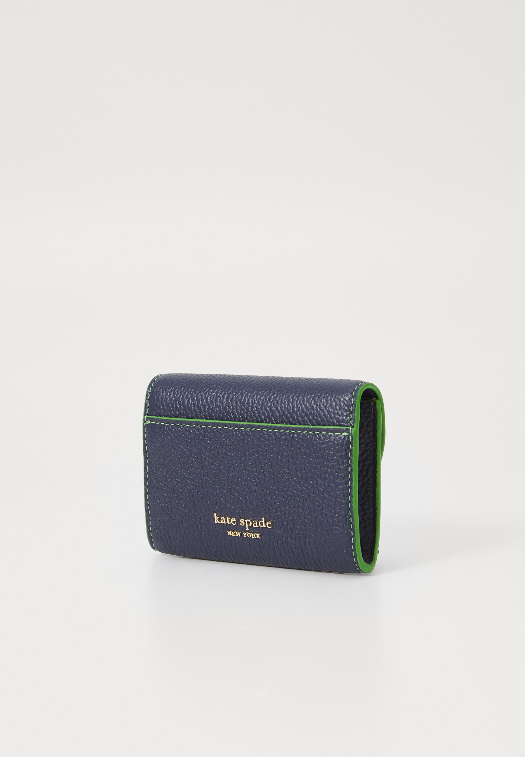 国内Kate Spade InTheGradenフローラルアップリケFlap Card Case Amazon.com: kate spade new york IN THE Garden Floral