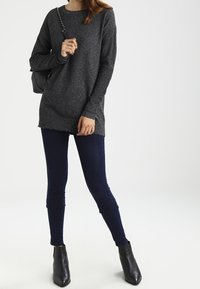 Vero Moda Maglione - black