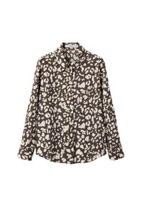 Rjava srajca z dolgimi rokavi z belim abstraktnim vzorcem pik, klasičnim ovratnikom in sprednjim delom z gumbi. Gladek tekstura tkanine.