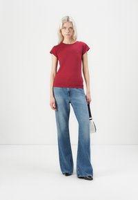 Replay T-shirts - wine red.