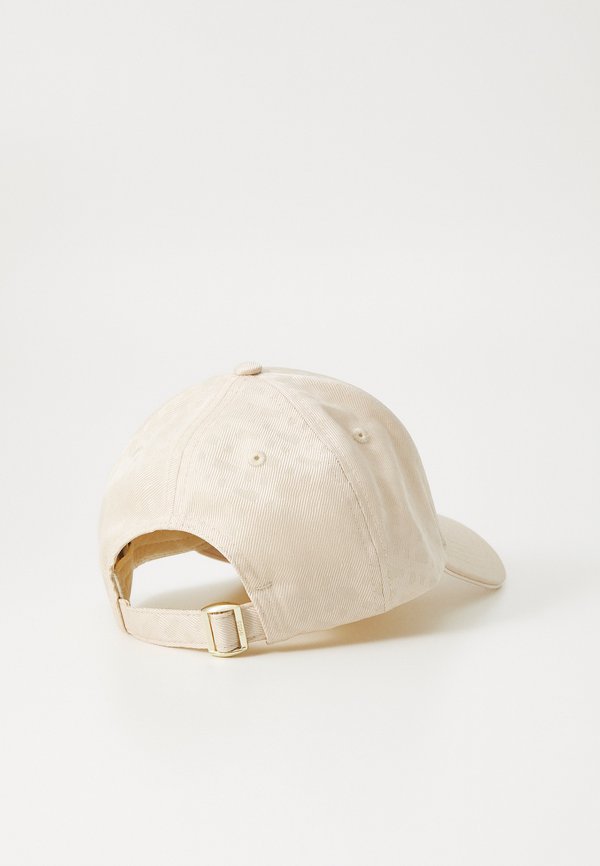 ARI  - Cap - light beige3