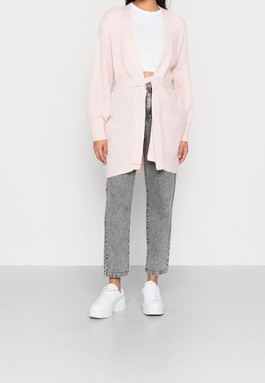 Neuletakki - light pink