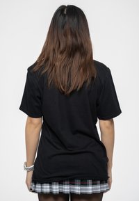 Paradiso Clothing BILLIE EILISH HANDS AND FACE - Print T-shirt - black