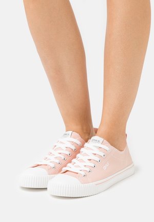 ONLSUNNY LOGO - Sneakers basse - pink