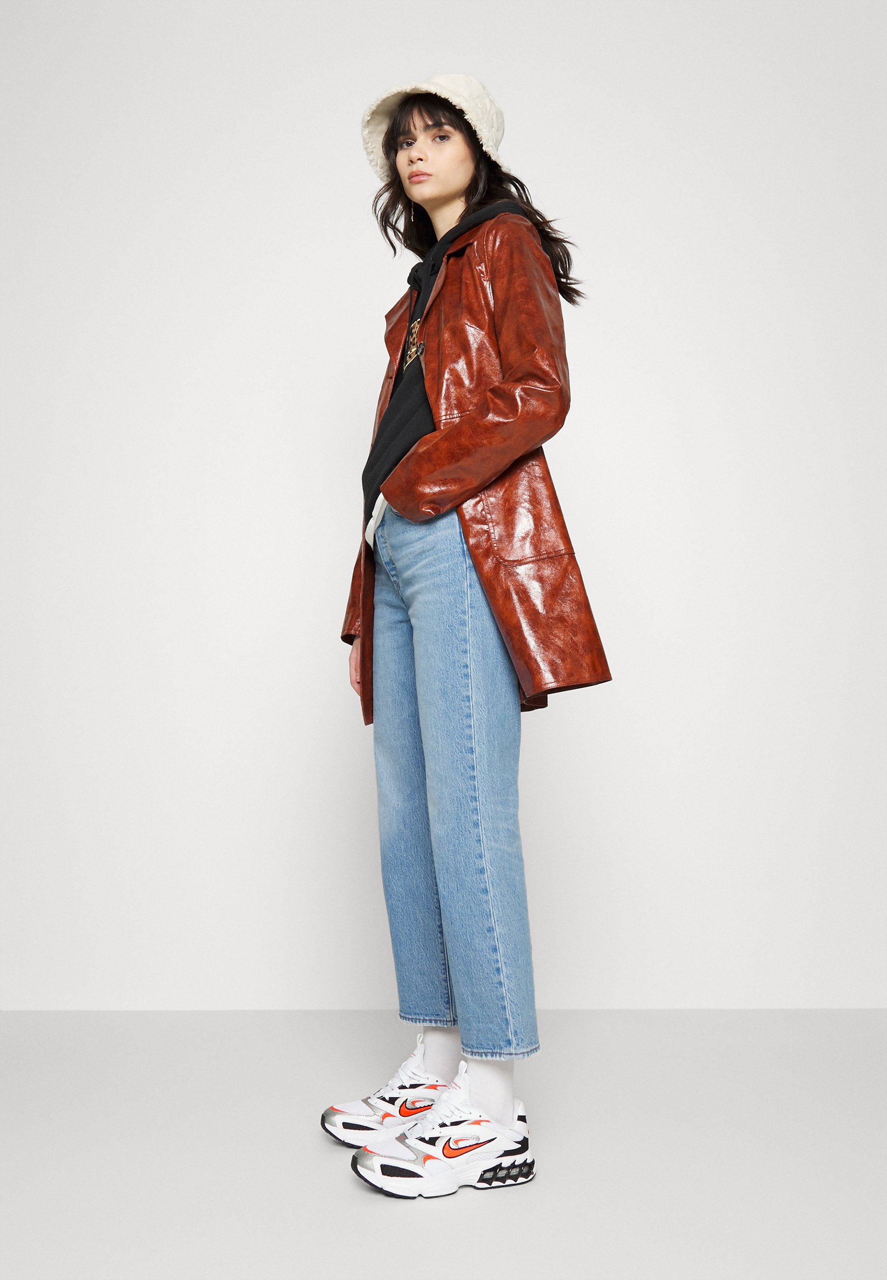 Levi's® RIBCAGE CROP BOOT - Bootcut 