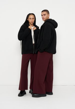 YOURTURN by Zalando, UNISEX - Яке от полар - black