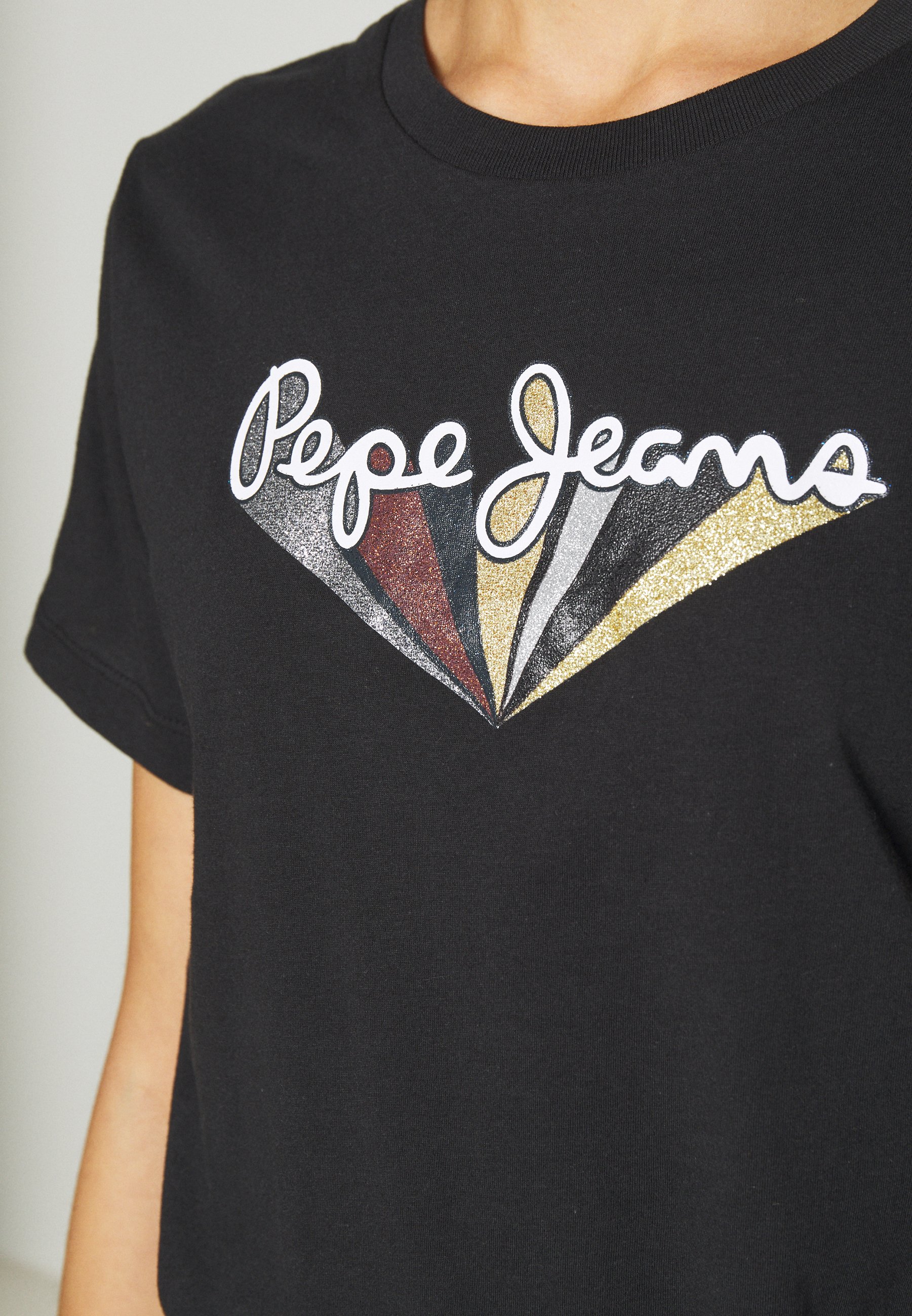 Pepe Jeans BRIONI T shirts med print black Zalando.no Pepe Jeans NEW VIRGINIA - T-shirts med print - black