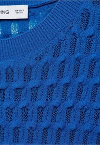Mango Triko s potiskem - neon blue