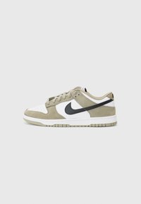 DUNK LOW - Sneakers - army/black/white