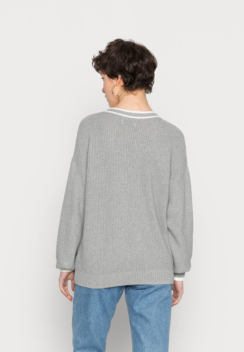 Damen Strickjacken | Hollister Co. OVERSIZED SWEATER Strickpullover grey/grau - LP20696 Damen Strickjacken | Hollister Co. OVERSIZED SWEATER Strickpullover grey/grau - LP20696