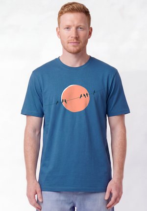 watapparel COUNTRYSIDE 01 UNISEX - T-shirt imprimé - mindful blue