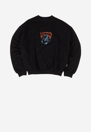 Schwarzes Sweatshirt mit Rundhalsausschnitt, blauem Skorpion-Grafik und orangem Schriftzug "WASTED" auf der Brust, mit gerippten Bündchen und Saum.