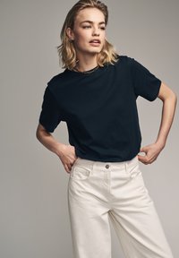 THE SET - 4 PACK SHORT SLEEVE  - REGULAR FIT - Tricou cu imprimeu - black grey white stripe Imagine miniatură 1