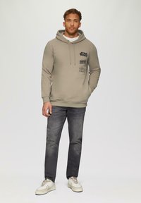 s.Oliver STAR WARS™ PRINT - Hoodie - hellbraun