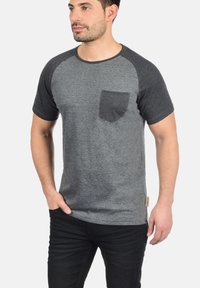 INDICODE JEANS IDGRESHAM - T-Shirt print - mottled dark grey