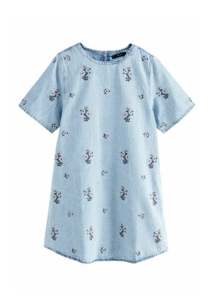 Robe en jean bleu clair à manches courtes avec de petites broderies florales roses et blanches dispersées et un col rond.