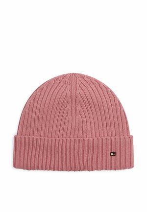 Beanie - camellia blush