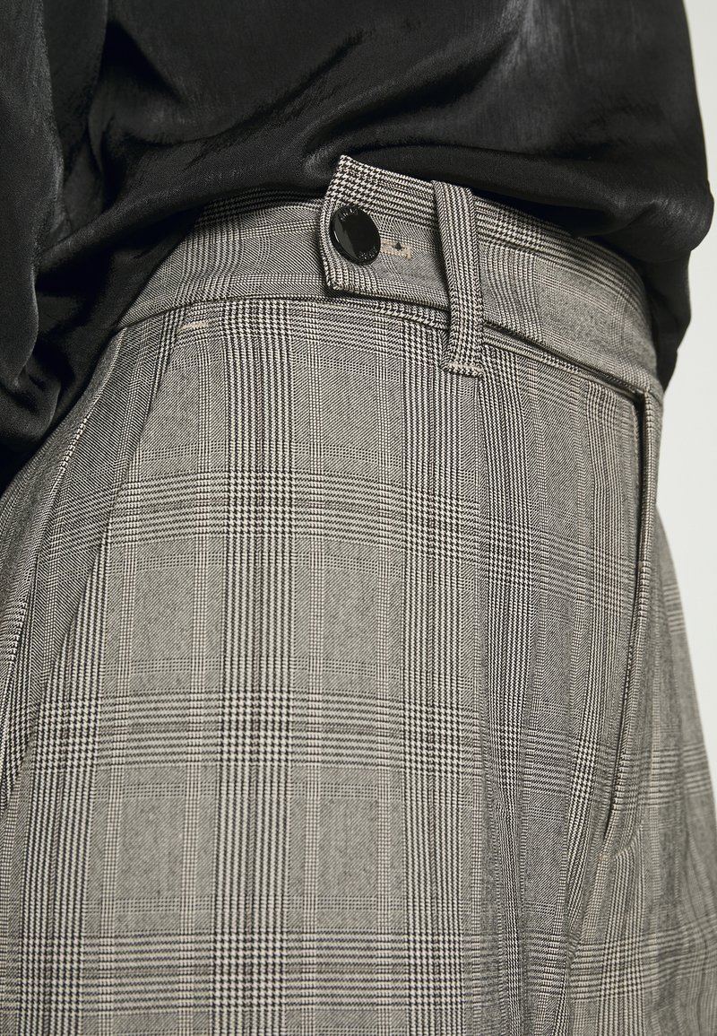 dkny plaid pants