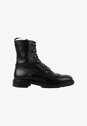 DIOR, LEATHER ANKLE BOOTS BLACK - Bottines à plateau - black