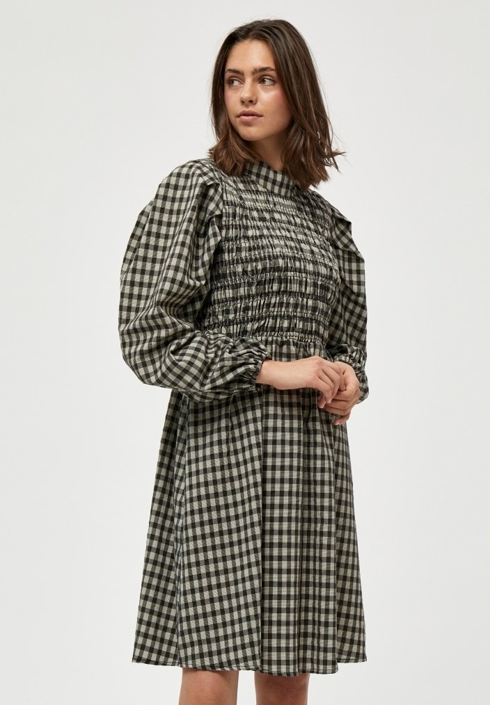Damen Freizeitkleider | PEPPERCORN Freizeitkleid black/schwarz - WQ83939 Damen Freizeitkleider | PEPPERCORN Freizeitkleid black/schwarz - WQ83939