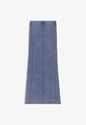 Jupe midi en denim bleu foncé avec une texture côtelée verticale, comprenant deux coutures avant et une silhouette droite.