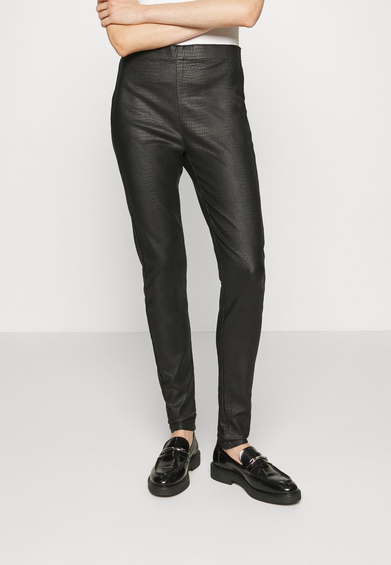 Cream TABEA LEGGING - Trousers - pitch black/black - Zalando.ie
