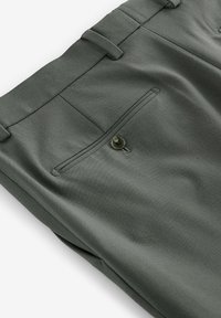Next MOTIONFLEX - Habitbukser - green