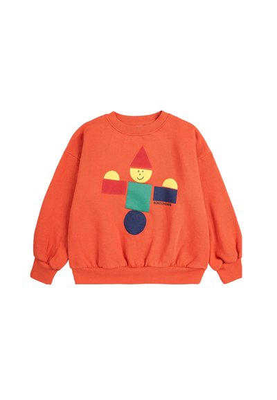 Sudadera naranja con un estampado geométrico juguetón que presenta una cara sonriente, un sombrero en forma de triángulo y formas coloridas en rojo, verde, azul y amarillo.