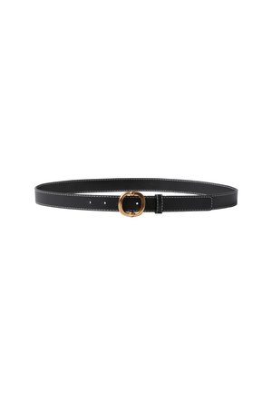Cinturón de cuero negro con hebilla circular dorada y costuras blancas, que presenta una textura suave y un diseño delgado.