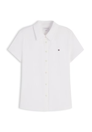 Biała koszula na krótki rękaw z guzikami, kołnierzykiem i małym logo Tommy Hilfiger na lewej piersi.