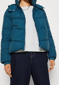 Pieces Zimní bunda - blue