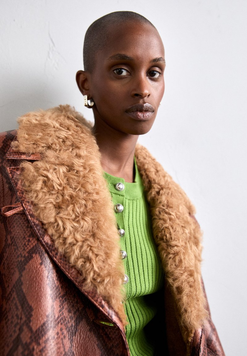 Manteau/veste Ruby Road - Taille M, Couleur Marron, Occasion Très Bon état, Style Basique