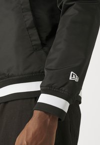 New Era NBA LOS ANGELES LAKERS LOGO SELECT JACKET - Vereinsmannschaften - black