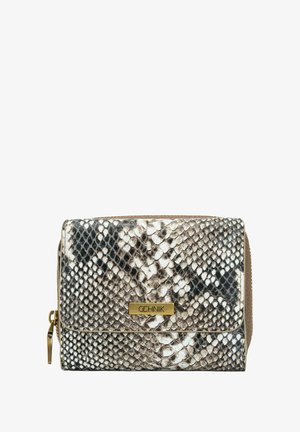 Portfel w wzór węża w kolorach czarnym, białym i brązowym. Posiada złotą blaszkę z logo oraz zamek błyskawiczny. Teksturowana powierzchnia z wyraźnymi łuskami.