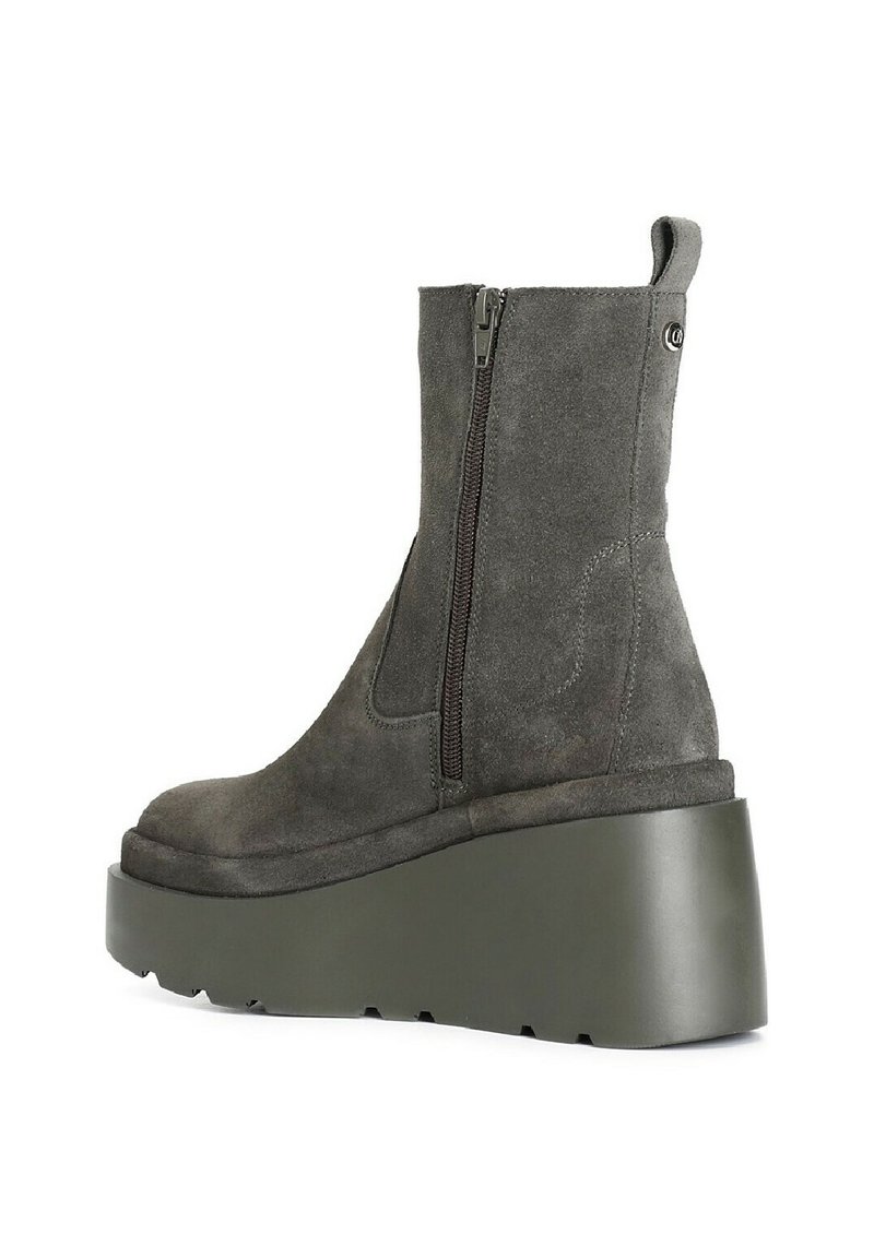 CAFèNOIR Botines con plataforma verde